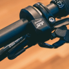 Шифтер Shimano SW-M8050L Deore XT Di2 левый 2/3 скоростной 77185