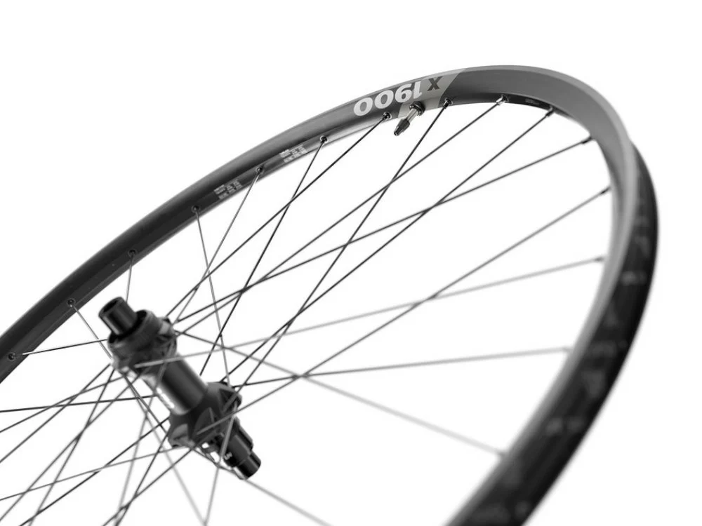 Заднее колесо 29″ DT Swiss X 1900 SP CL 25 12/148 ASRAM