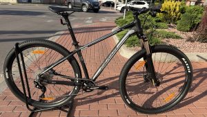 Бу Велосипед 29 ” Merida Big.Nine 400 Matt Black (Silver/White)