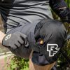 Защита колена RaceFace Ambush Knee stealth 127864